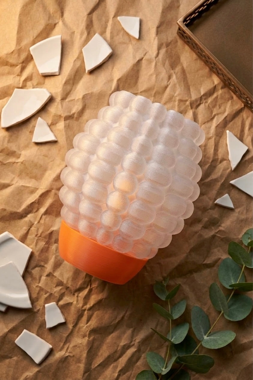 BubbleGlow Table Lamp