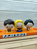 Friends Figure Stand | Plate style
