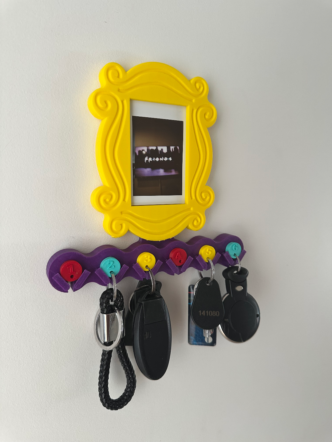 Key Holder With Polaroid Display