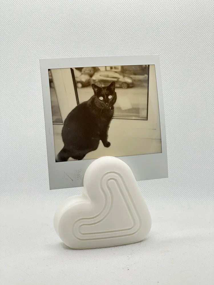 Frame Heart photo holder 10