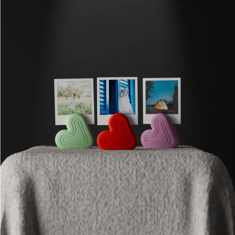 Frame Heart photo holder 2