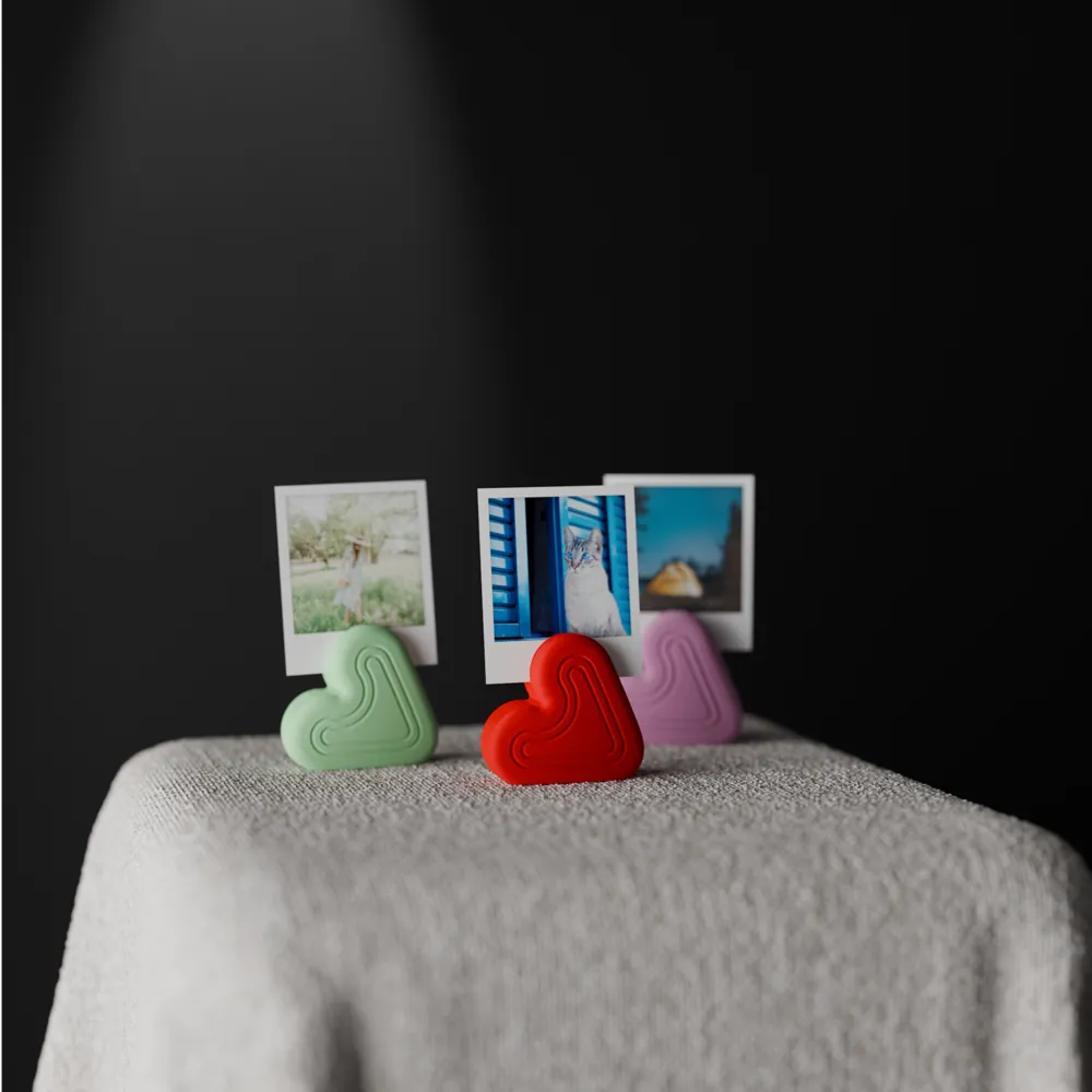 Frame Heart photo holder 3