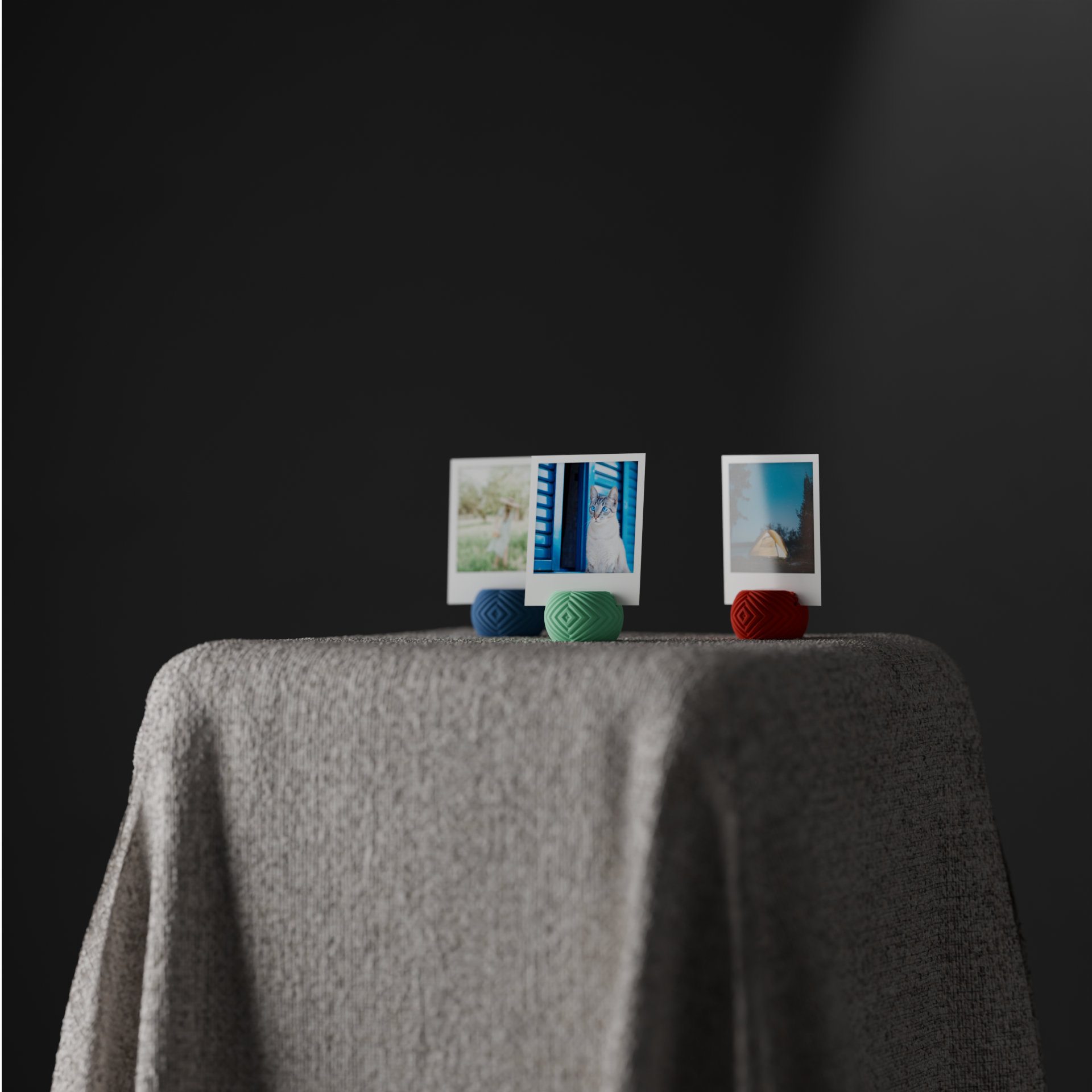 Side view of the compact geometric instant photo holder