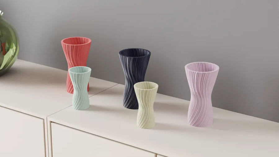 Elegant twisted vase view 3