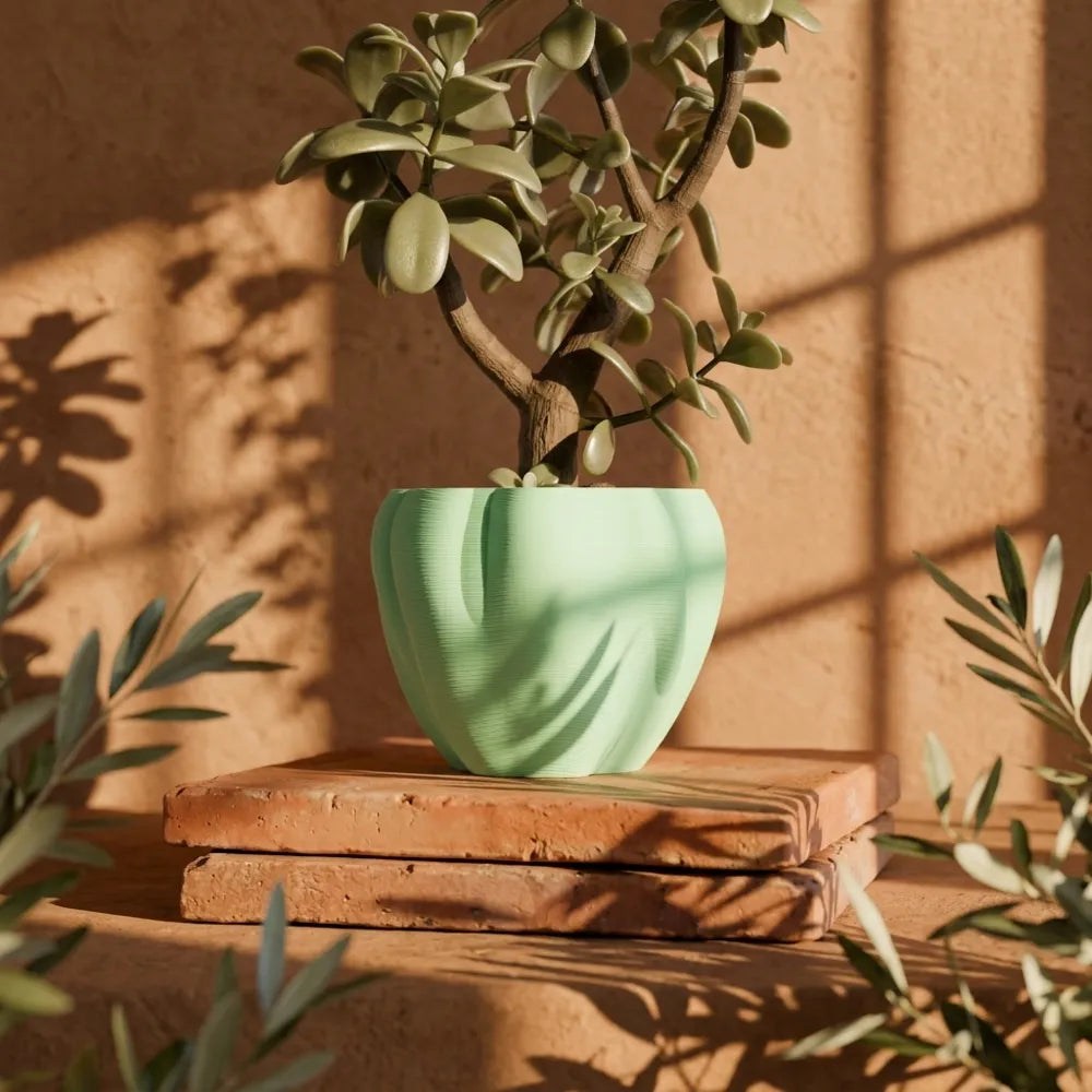 Organic curves planter view 7