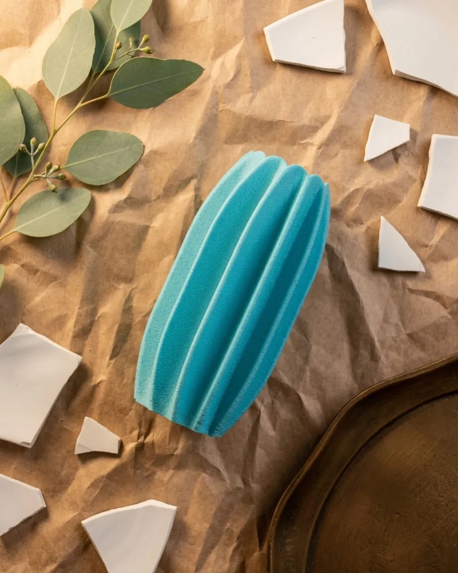 Modern finned vase view 11