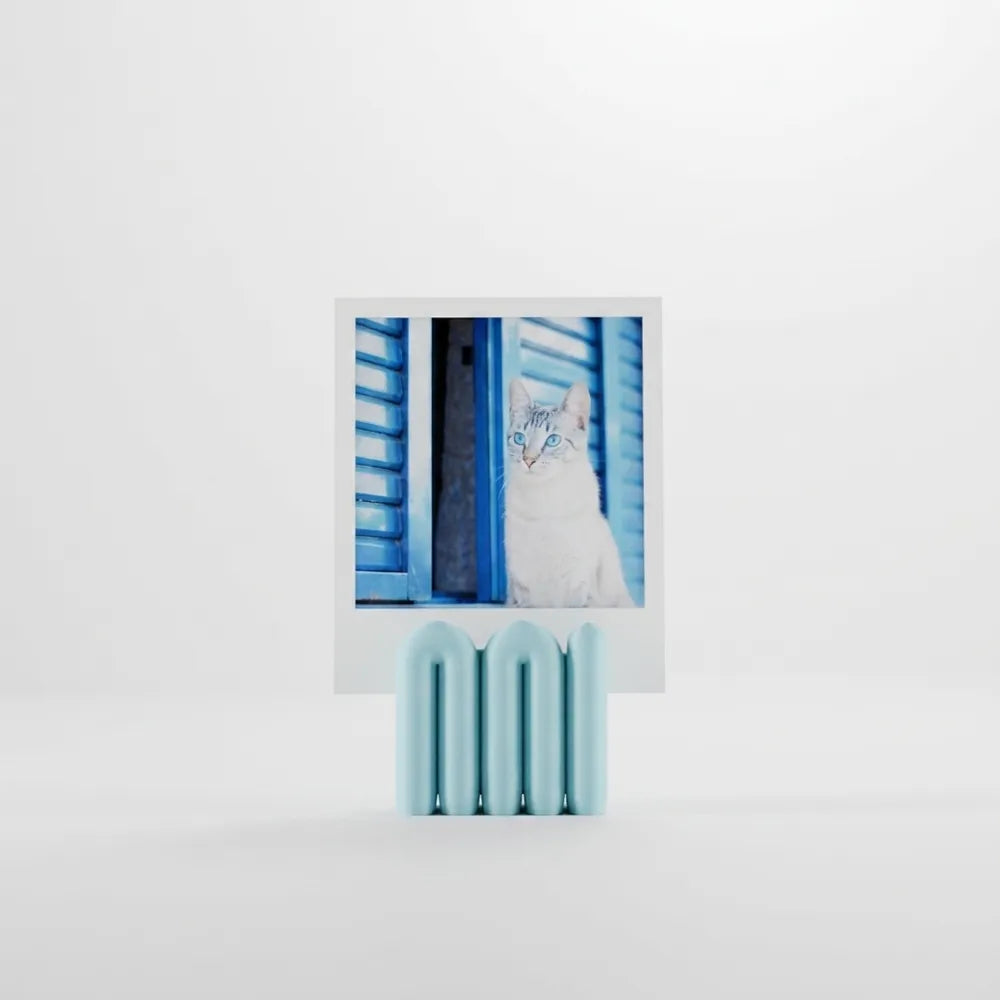 Orbit Wibble photo holder