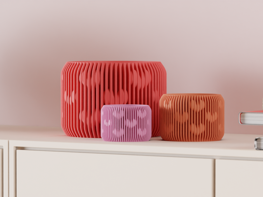 RidgeNest – Heart-patterned Planter – view 1