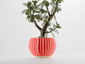 Sculptural ribbed indoor planter – product view 1