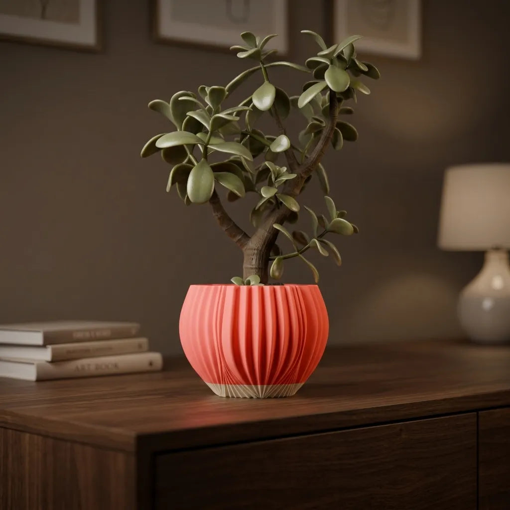 Sculptural ribbed indoor planter – product view 8